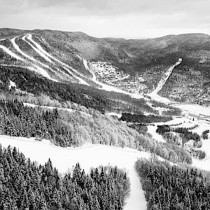 Offer Safe, secure resort with great slopes and a piste-side hotel just 20 mins from Quebec City